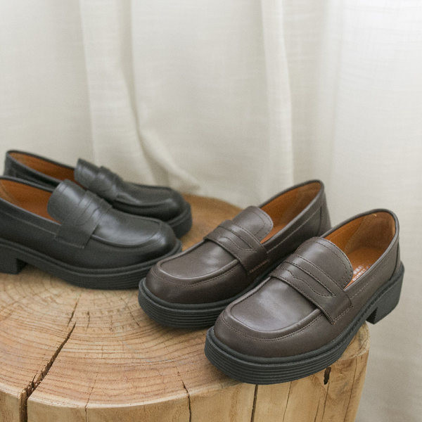 Pantofi rotunzi casual din piele ecologica model uni potriviti pentru primavara