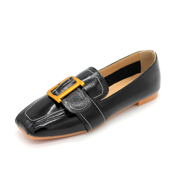 Sieviešu modernie apavi ar metāla apdari piemēroti pavasarim trīs krāsās