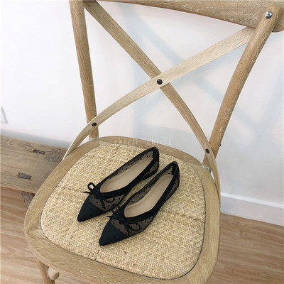 Fekete női cipők hálóval - két modell