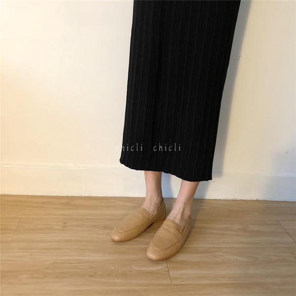 Sieviešu apavi no eko ādas-retro stila