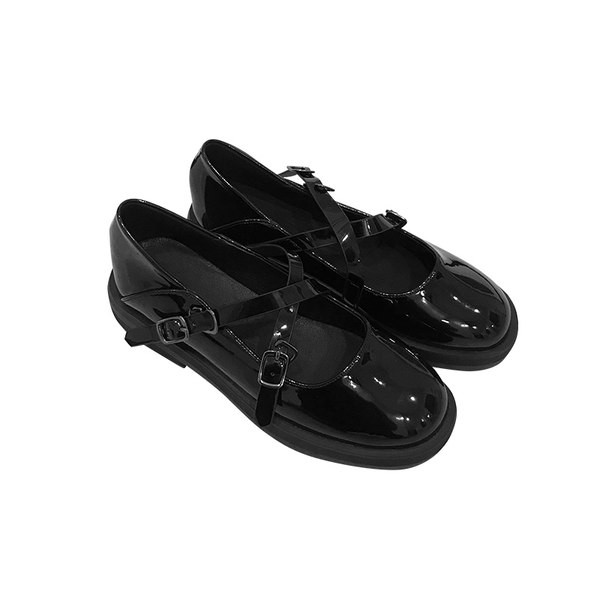 Ikdienas eko ādas apavi ar plānām lencēm un sprādzēm