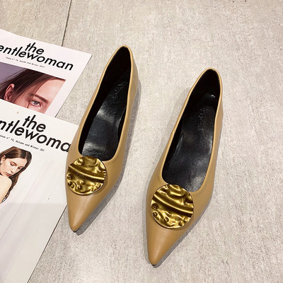 Pantofi casual de damă cu vârf ascuțit cu element 3D