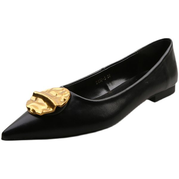 Pantofi casual de damă cu vârf ascuțit cu element 3D