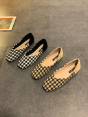 Sieviešu ikdienas apavi ar kvadrātveida formu