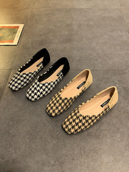 Sieviešu ikdienas apavi ar kvadrātveida formu