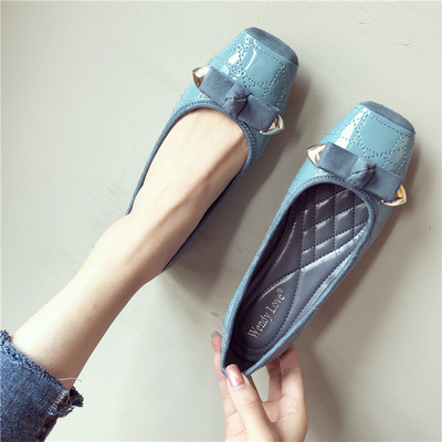 Sieviešu ādas apavi ar lentīti piemēroti pavasarim