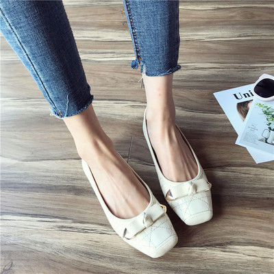 Sieviešu ādas apavi ar lentīti piemēroti pavasarim