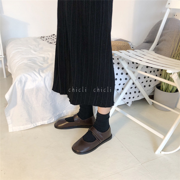 Sieviešu ādas apavi ar velcro