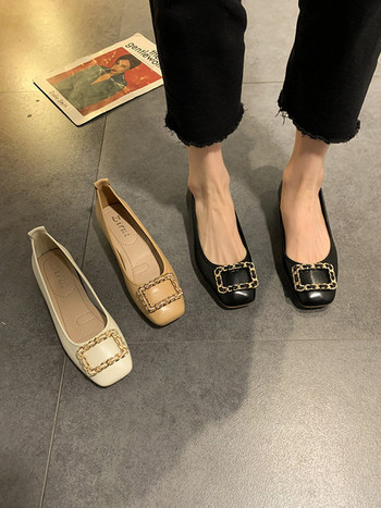 Дамски обувки от еко кожа с метален елемент в няколко цвята