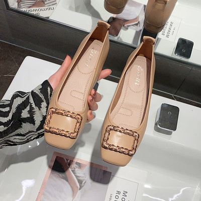 Sieviešu apavi no eko ādas ar metāla elementu vairākās krāsās