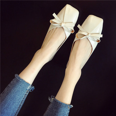 Sieviešu ikdienas kvadrātveida apavi no eko ādas ar lentīti