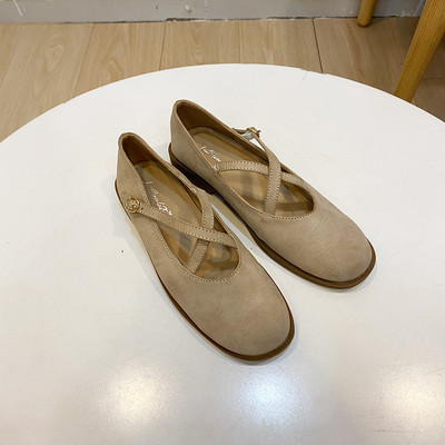 Ikdienas noapaļotas kurpes no eko zamšādas ar krusteniskām siksnām