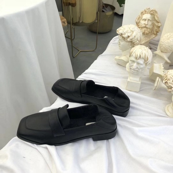 Ikdienas sieviešu ādas apavi retro stilā