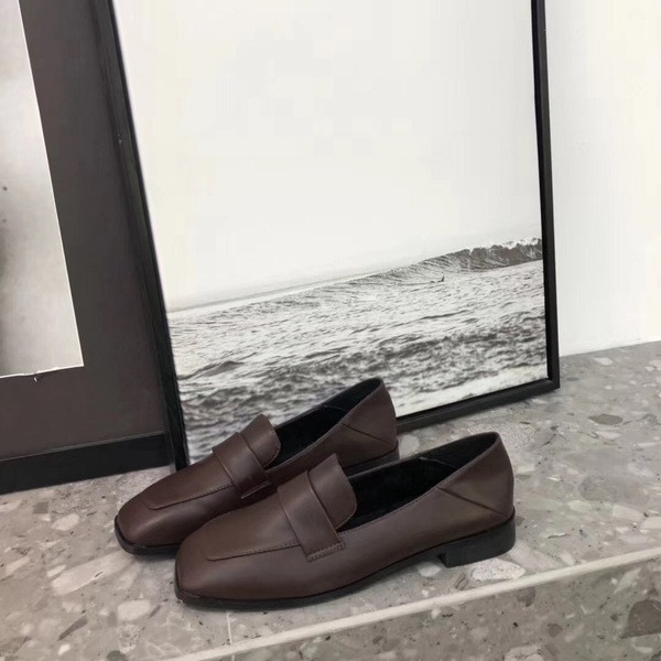 Ikdienas sieviešu ādas apavi retro stilā