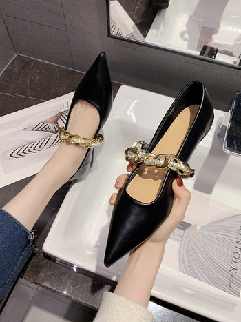 Модерни дамски заострени обувки от изкуствена кожа с метален елемент и перли