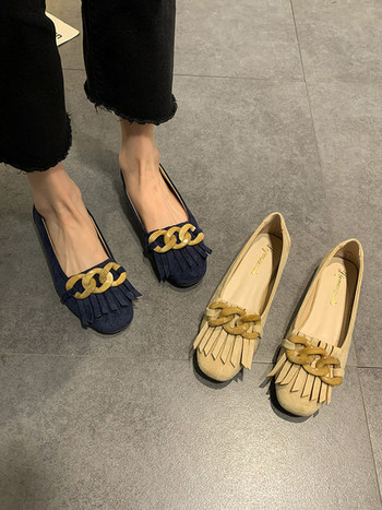 Модерни дамски обувки с ресни от еко велур