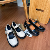 Pantofi casual din piele cu catarama metalica