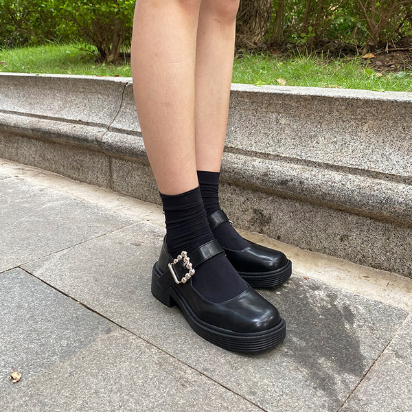 Pantofi casual din piele cu catarama metalica