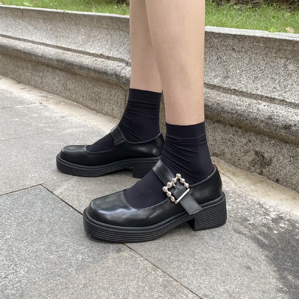 Pantofi casual din piele cu catarama metalica