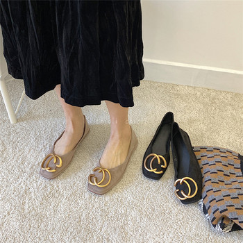 Модерни дамски обувки от  еко велур с метална декорация