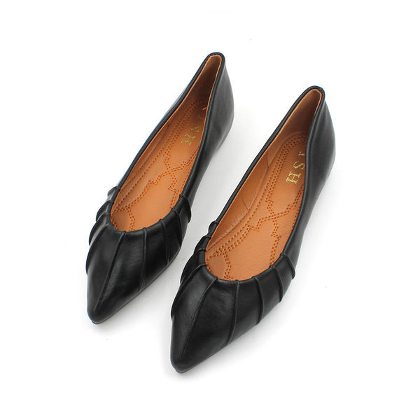 Parasta modeļa ādas sieviešu apavi