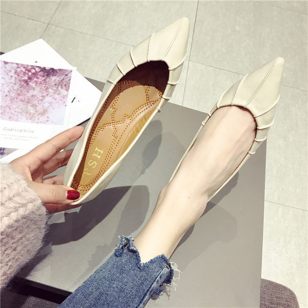 Parasta modeļa ādas sieviešu apavi