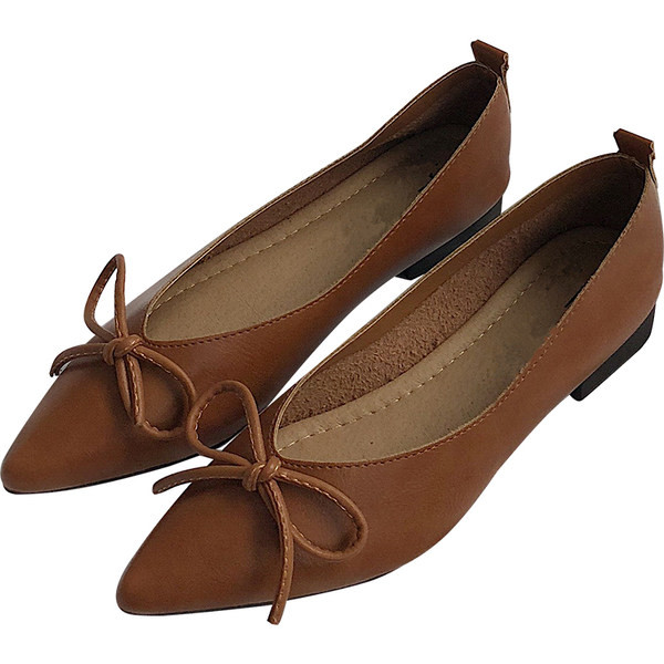 Modernas sieviešu smailas kurpes - ar lentīti