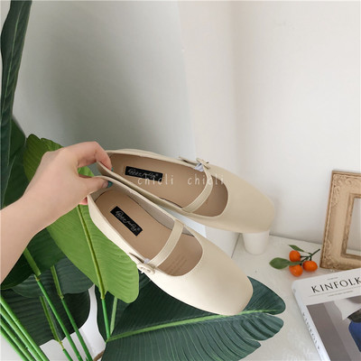 Sieviešu ikdienas apavi ar sprādzi - vairākās krāsās