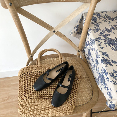 Sieviešu ikdienas apavi ar sprādzi - vairākās krāsās