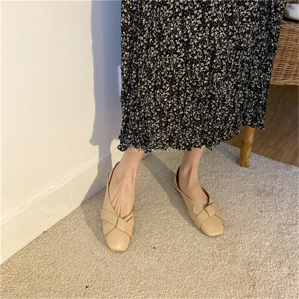 Sieviešu ikdienas apavi no eko ādas - kvadrāta forma