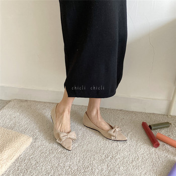 Ежедневни дамски обувки от еко велур  с панделка