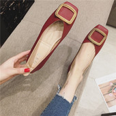 Sieviešu ikdienas apavi ar metāla apdari trīs krāsās