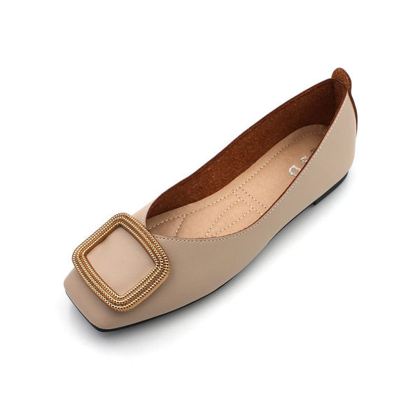 Sieviešu ikdienas apavi ar metāla apdari trīs krāsās