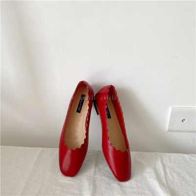 Sieviešu ikdienas apavi no eko ādas ar lokām