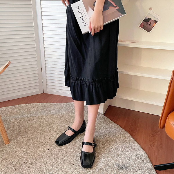 Sieviešu ikdienas apavi ar eko ādas siksniņu trīs krāsās