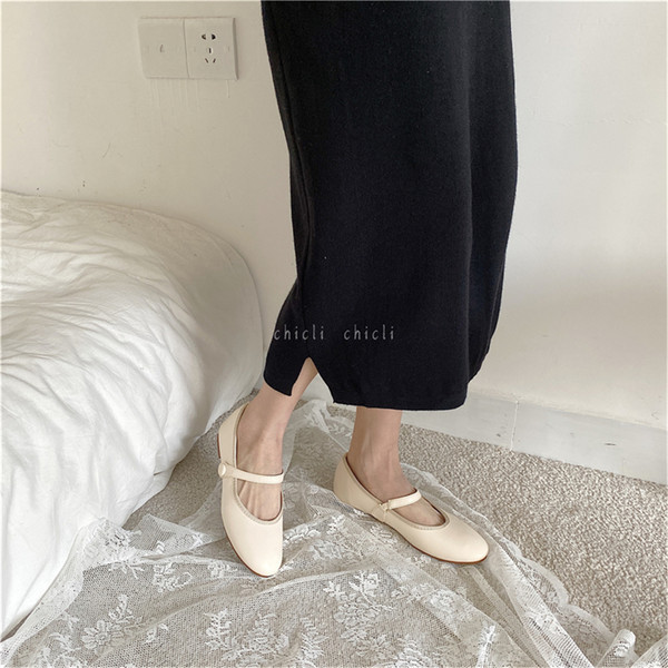 Pantofi retro damă rotunjiți cu cataramă