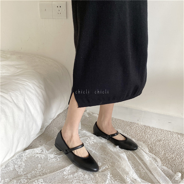 Pantofi retro damă rotunjiți cu cataramă