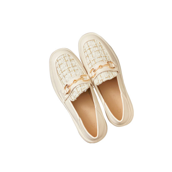 Ikdienas mokasīni no eko ādas un tekstila ar metāla apdari