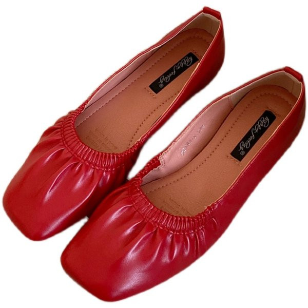 Γυναικεία παπούτσια μονόχρωμα σε τετράγωνο σχήμα