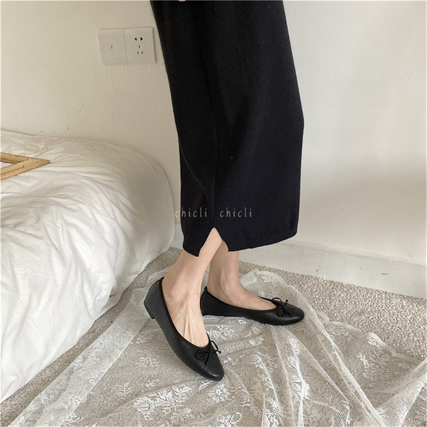 Sieviešu moderni eko ādas apavi ar lentīti