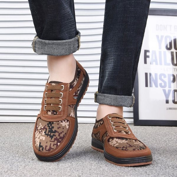 Vīriešu ikdienas apavi kamuflāžas modeļos