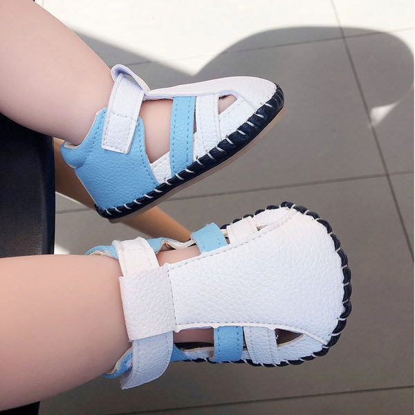 Bērnu sandales no eko ādas ar velcro ielāpiem - zēniem un meitenēm