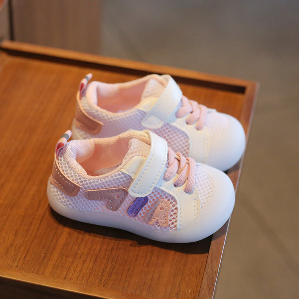 Бебешки маратонки с лепенка за момчета и момичета