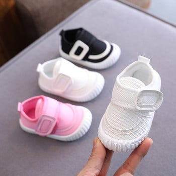 Бебешки обувки с  велкро лепенки и мека подметка