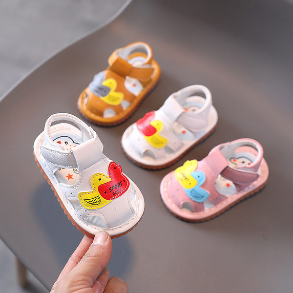 Sandale casual pentru bebelusi cu petice din piele ecologica potrivite pentru fete sau baieti