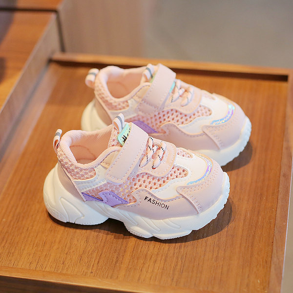 Bērnu apavi ar lenti un šņorēm trīs krāsās