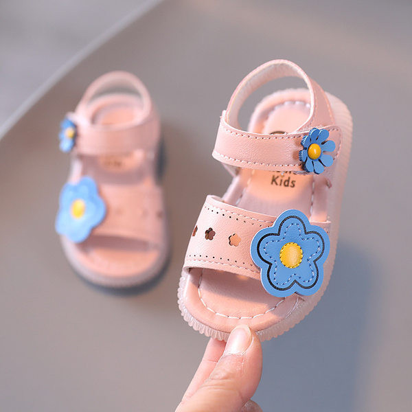 Bērnu sandales ar 3D elementu un plakanu zoli meitenēm