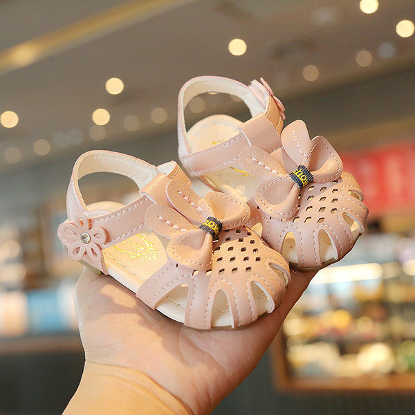 Bērnu sandales ar lenti baltā un rozā krāsā