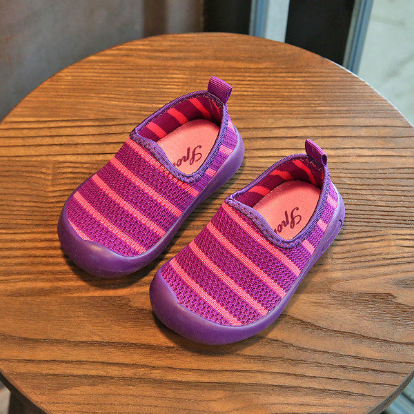 Бебешки обувки  с мека подметка за момичета и момчета