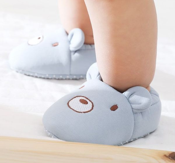 Pavasara tekstila zābaki ar mīkstu zoli